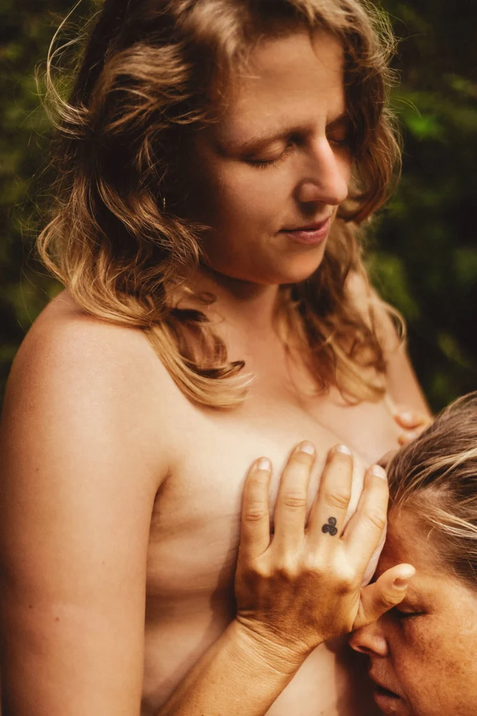 kobieca sesja zdjęciowa sesja pary w plenerze