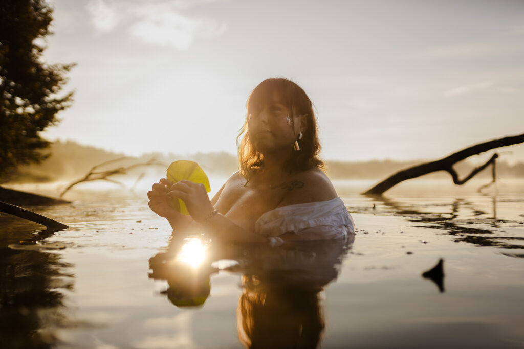 jak przygotować się do kobiecej sesji w koszuli
