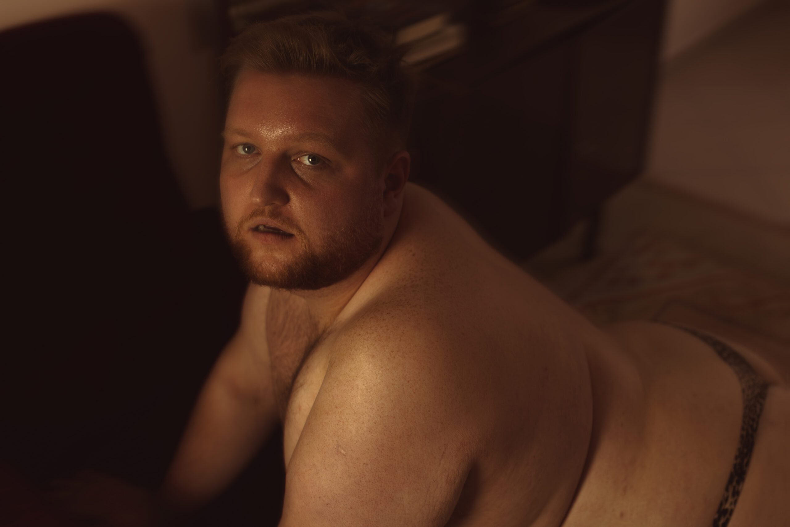 męski akt sesja zdjęciowa