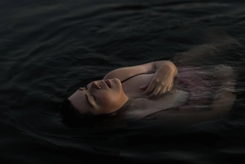 Marta Młot Portretowa Kobieca Sensualna sesja--4