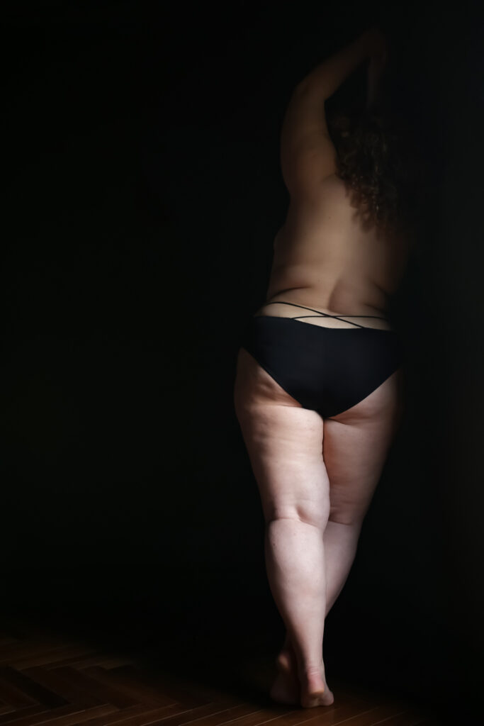 domowa sesja cialopozytywna Marta Mlot 06 1