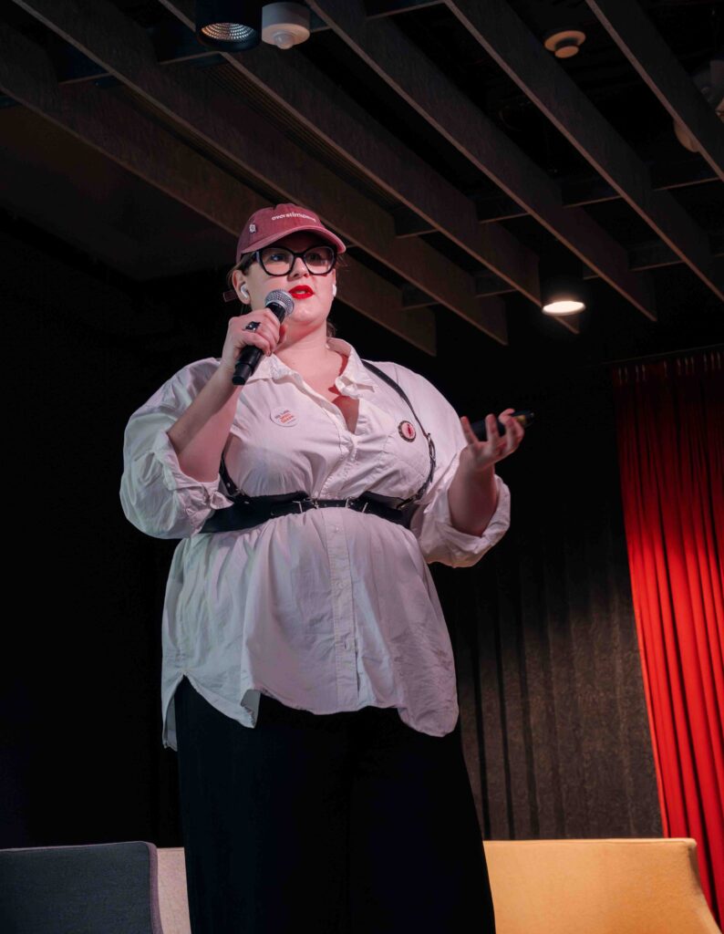 marta mlot na scenie2